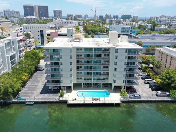 9500 W Bay Harbor Dr, Unit 2G, Bay Harbor Islands, FL 33154