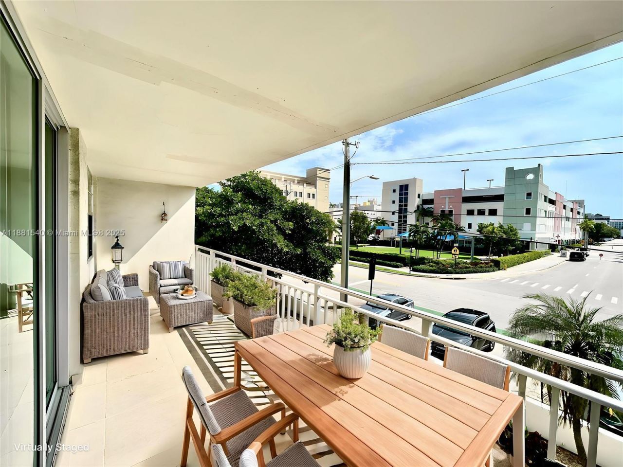 9500 W Bay Harbor Dr, Unit 2G, Bay Harbor Islands, FL 33154 Photo