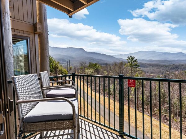 3710 Weber Road, Gatlinburg, TN 37738