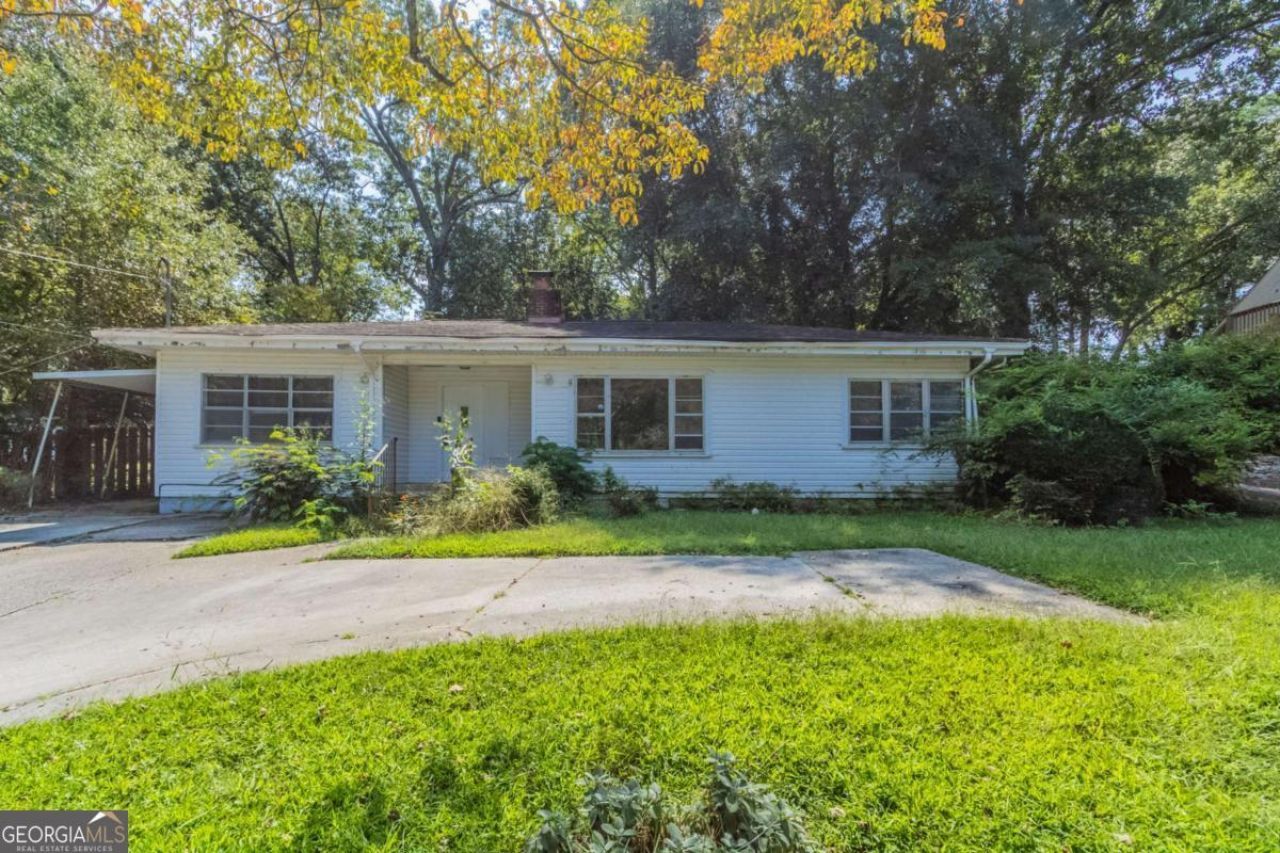 131 Mountain View Drive, Gainesville, GA 30501 Main Photo