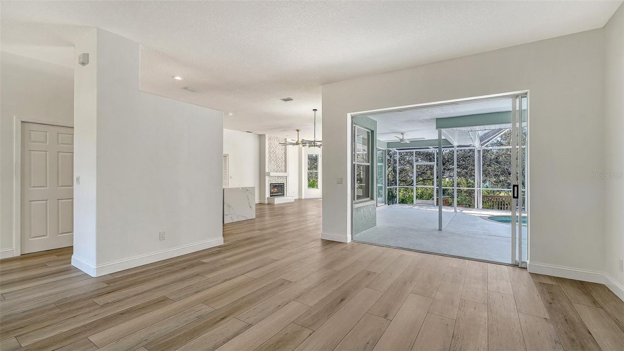 5402 60th Street E, Bradenton, FL 34203 Photo