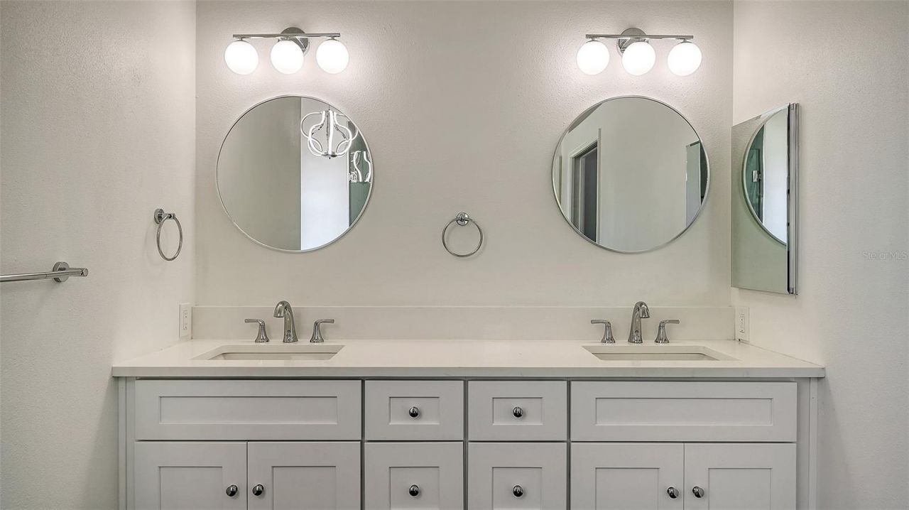 5402 60th Street E, Bradenton, FL 34203 Photo