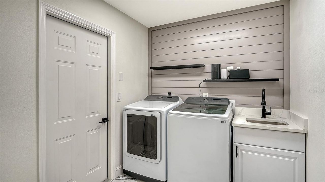 5402 60th Street E, Bradenton, FL 34203 Photo