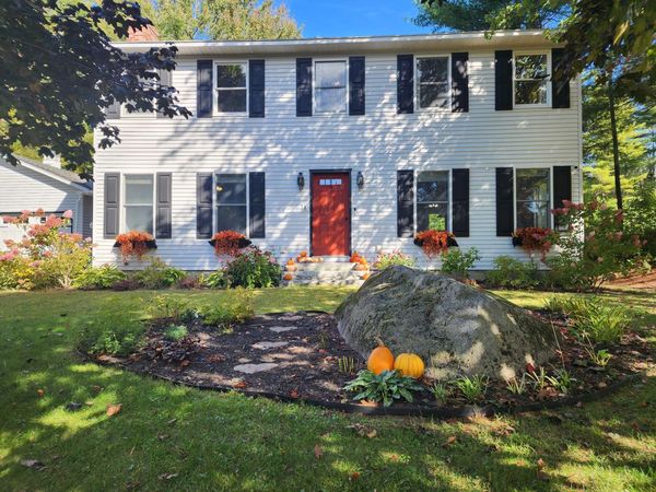 21 Forest Circle, Jay, ME 04239