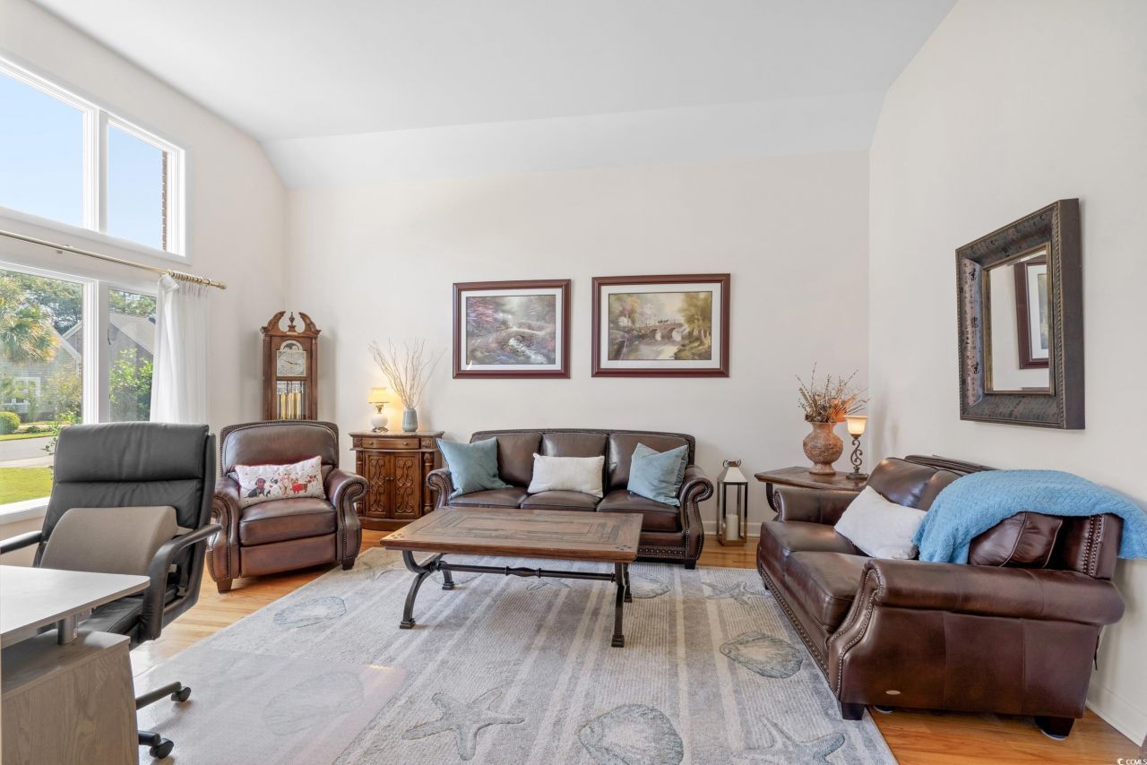 1044 Links Rd. Photo 9