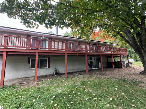 1530 41 1/2 Road N, Manton, MI 49663