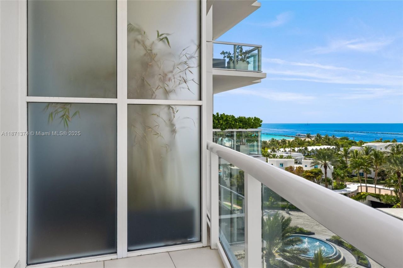 50 S Pointe Dr, Unit 1005, Miami Beach, FL 33139 Photo