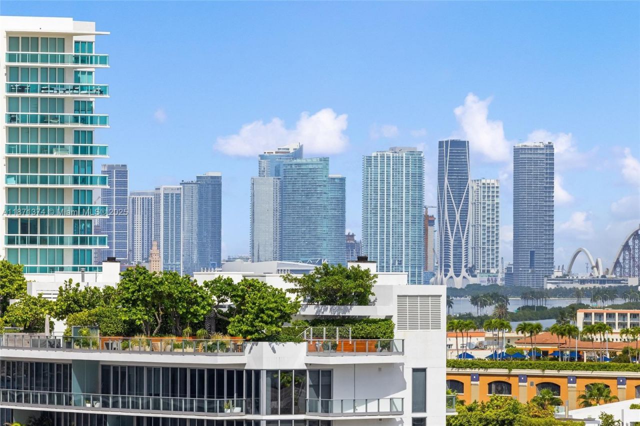 50 S Pointe Dr, Unit 1005, Miami Beach, FL 33139 Photo