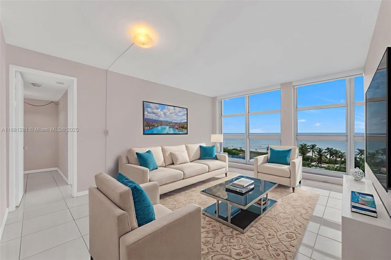 5055 Collins Ave, Unit 7N, Miami Beach, FL 33140 Photo