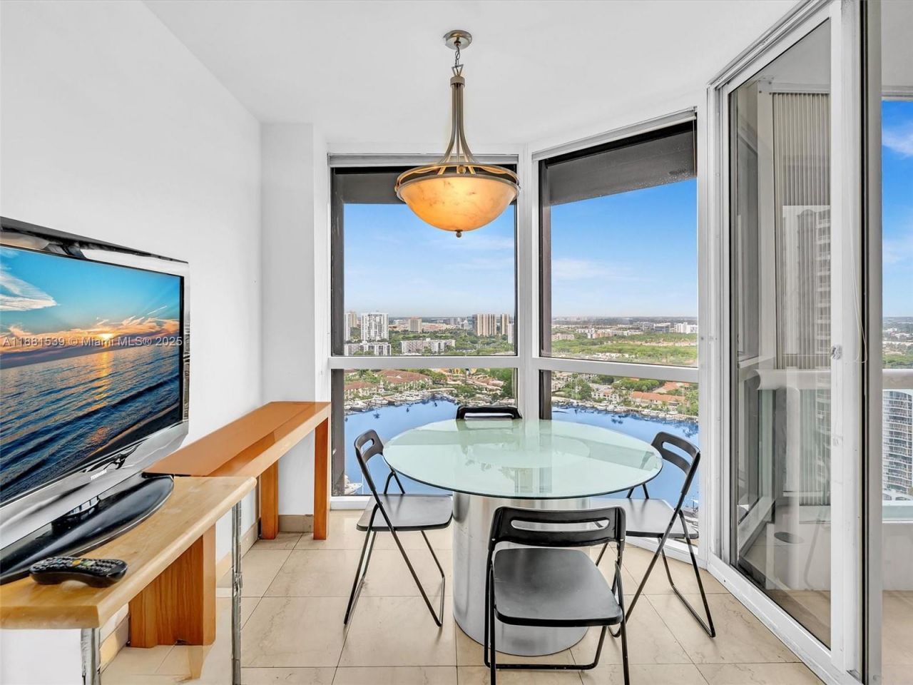 21205 Yacht Club Dr, Unit 2605, Aventura, FL 33180 Photo