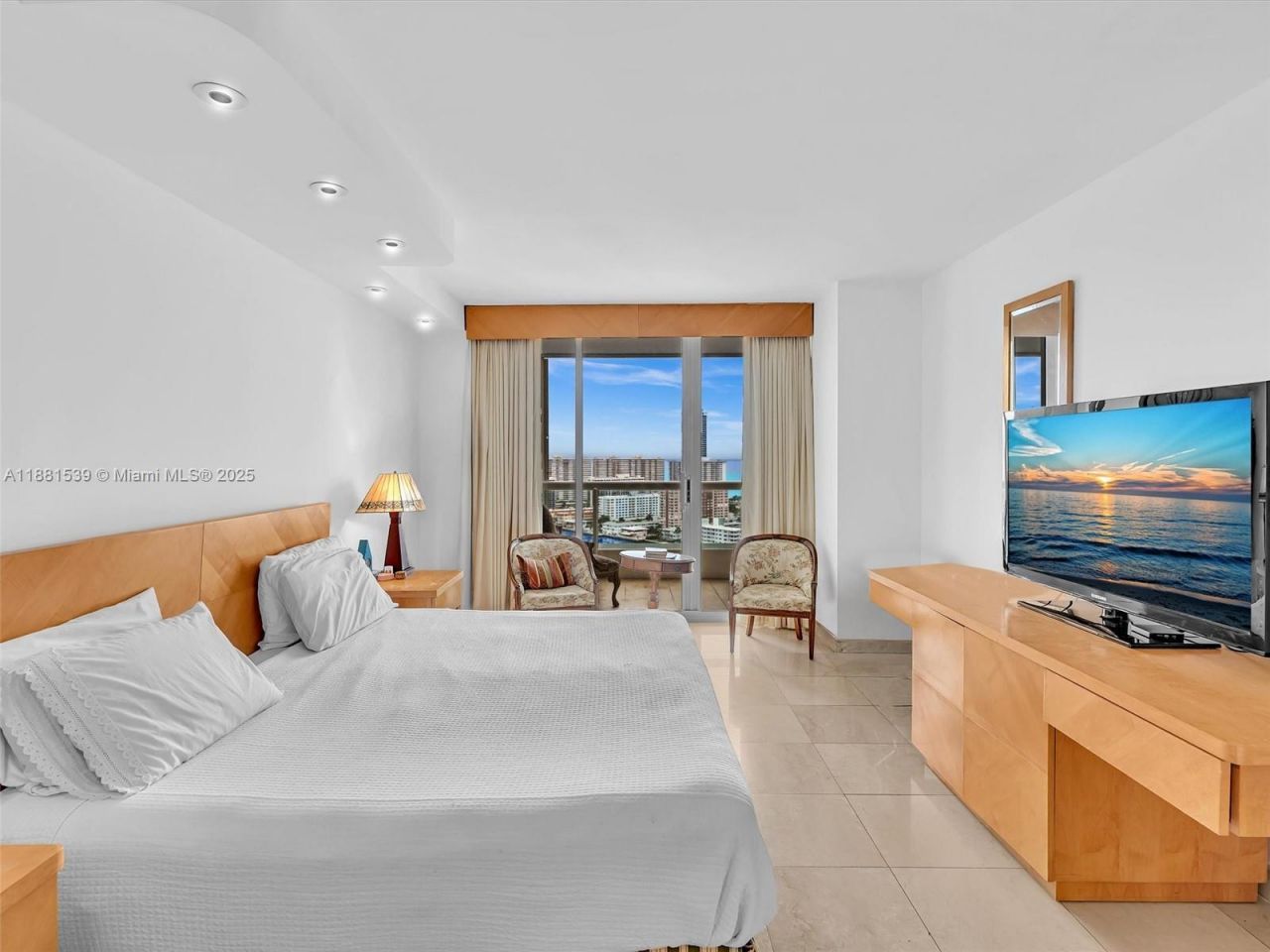 21205 Yacht Club Dr, Unit 2605, Aventura, FL 33180 Photo