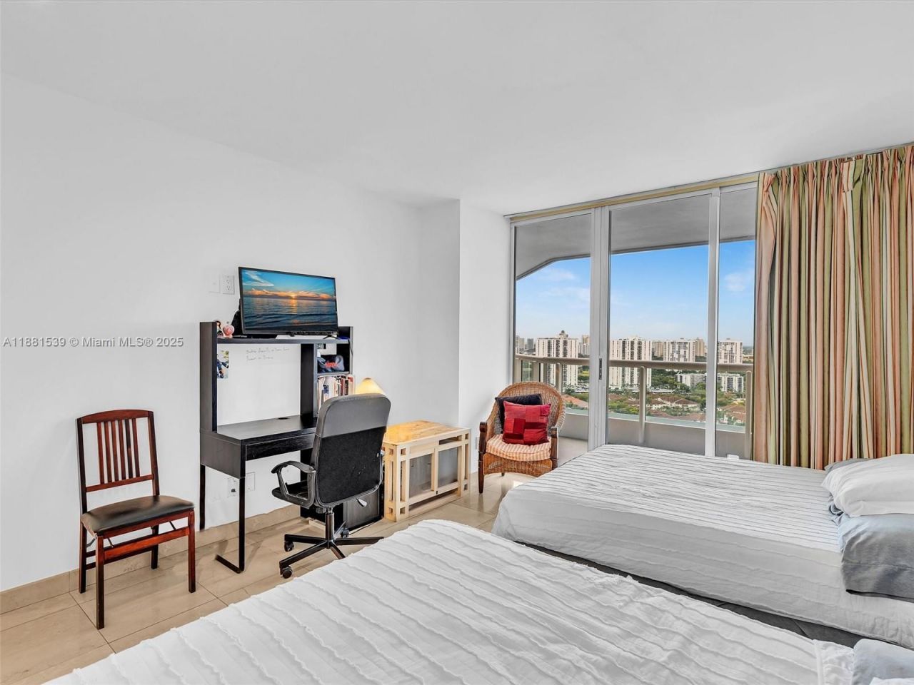 21205 Yacht Club Dr, Unit 2605, Aventura, FL 33180 Photo