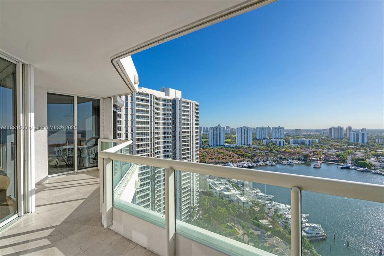 21205 Yacht Club Dr, Unit 2605, Aventura, FL 33180 Photo