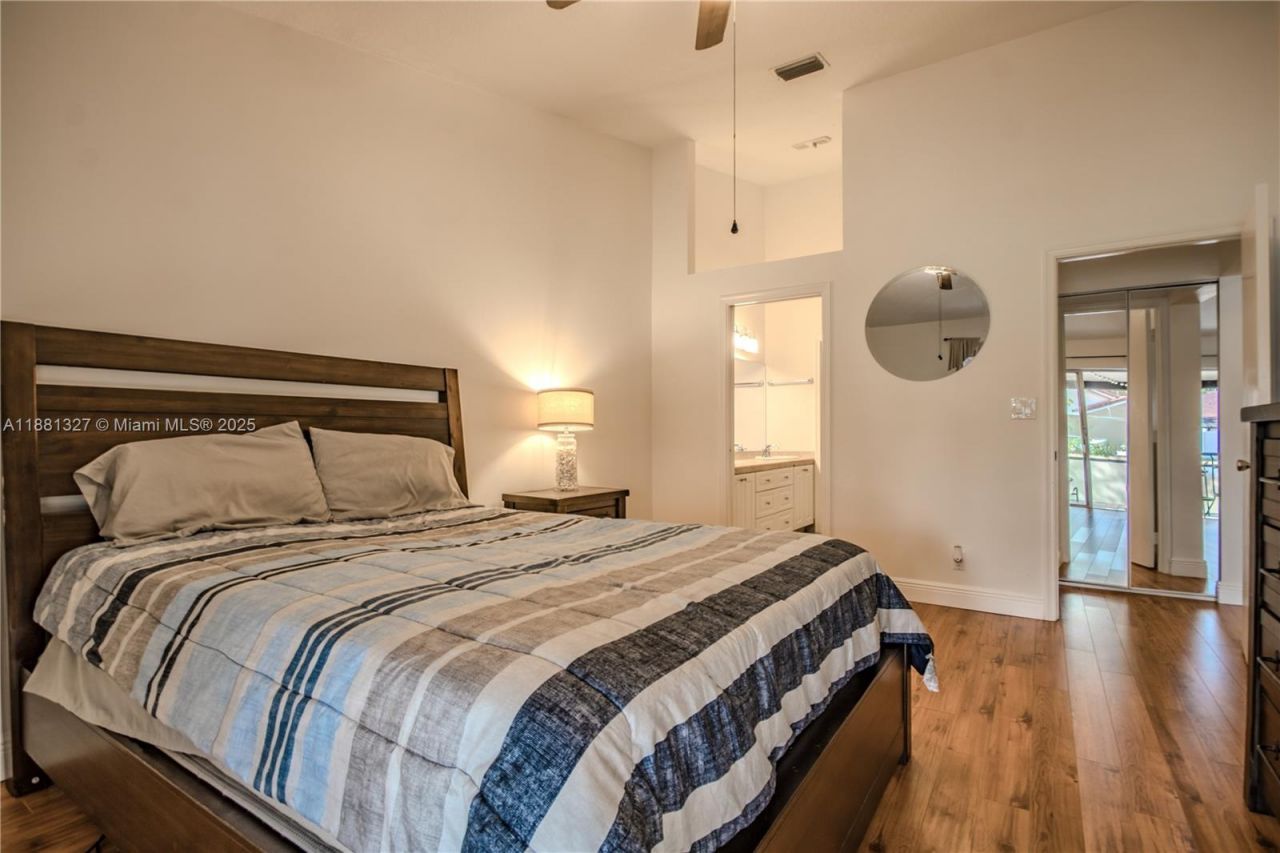 7652 S Pinewalk Dr S, Unit 139, Margate, FL 33063 Photo