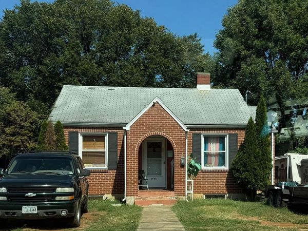 3221 Greenland AVE NW, Roanoke, VA 24012