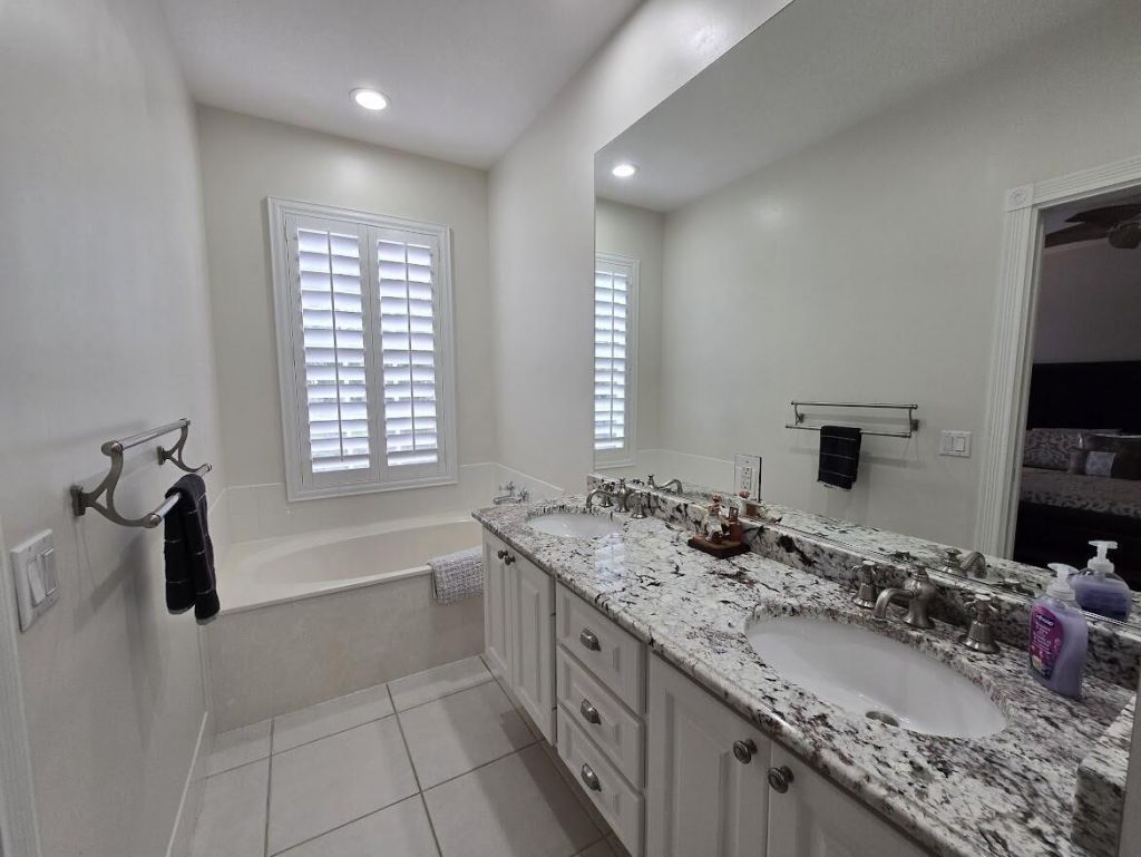 144 Santa Barbara Way, Palm Beach Gardens, FL 33410 Photo