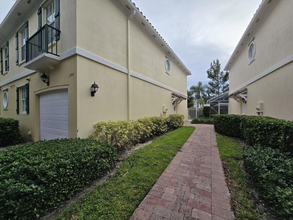 144 Santa Barbara Way, Palm Beach Gardens, FL 33410 Photo