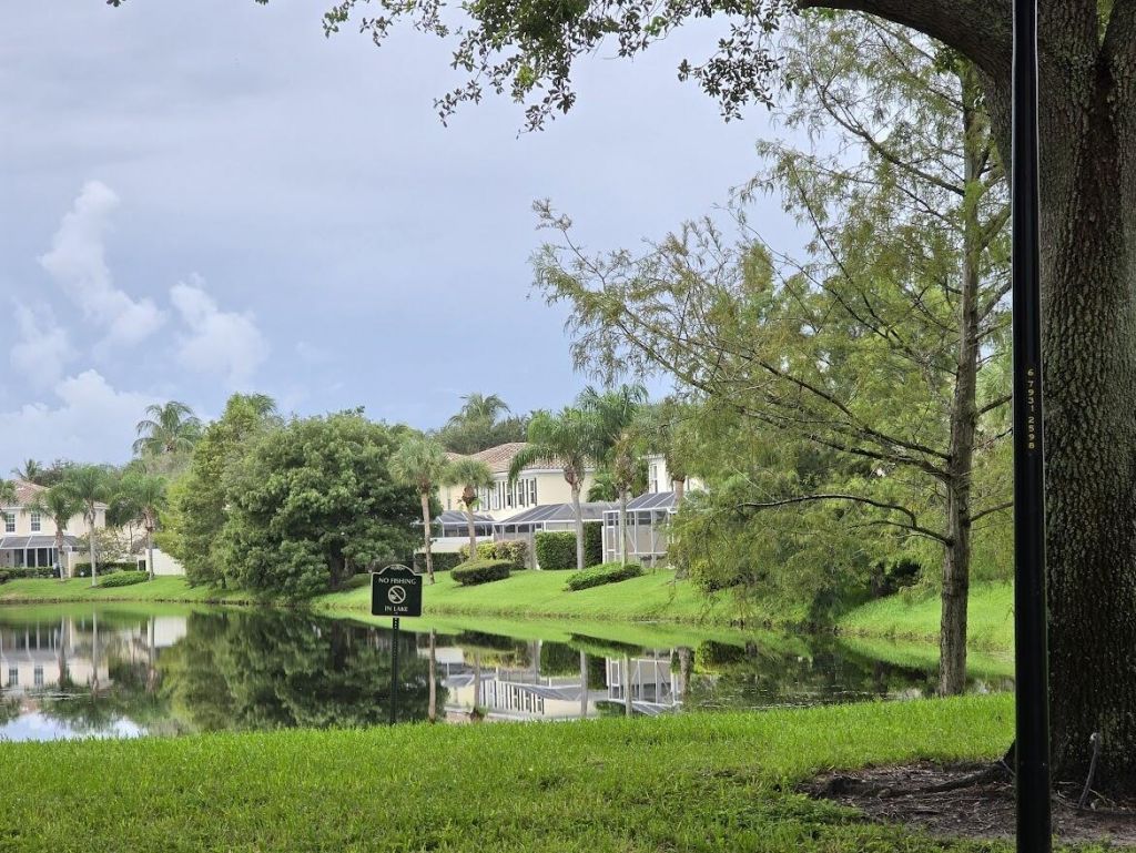 144 Santa Barbara Way, Palm Beach Gardens, FL 33410 Photo