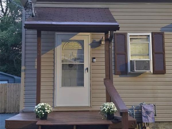 317 N 8th Street, Belleville, IL 62220