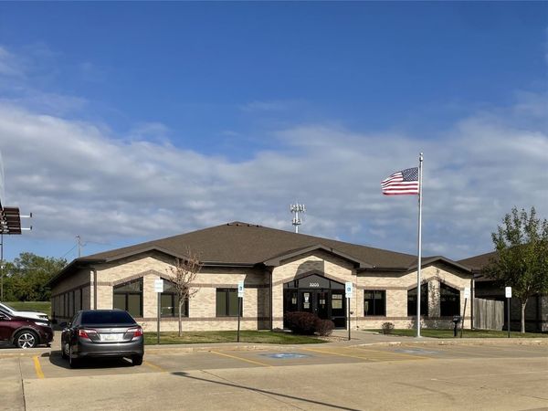 3205 Williams Boulevard SW, Cedar Rapids, IA 52404