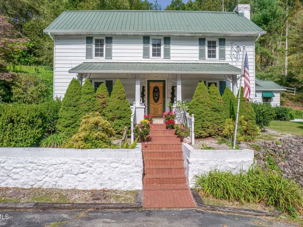 6646 Roan Creek Road, Butler, TN 37640