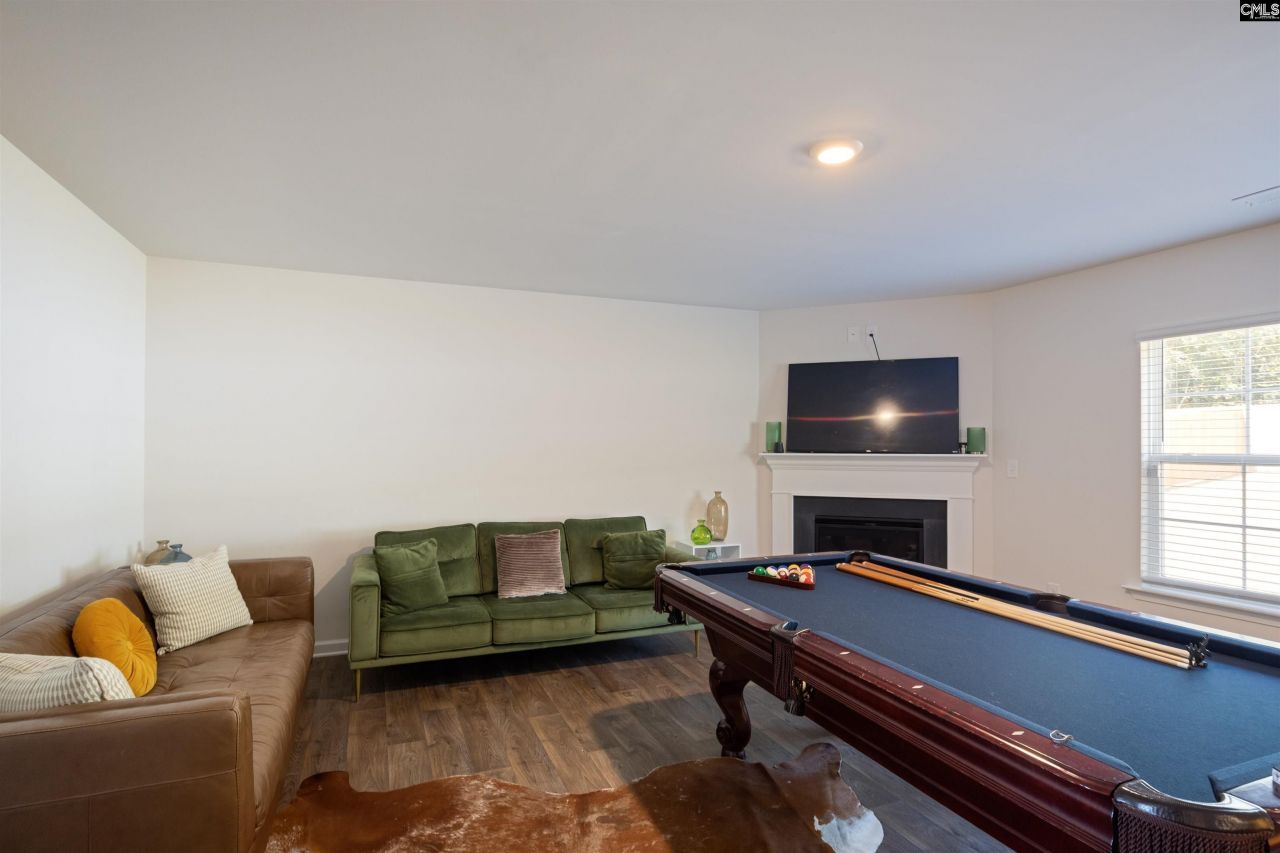 140 Carrington Drive Photo 11