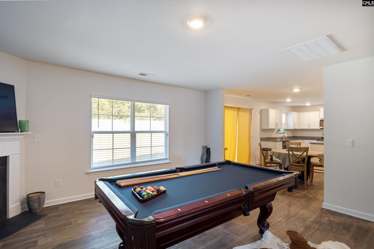 140 Carrington Drive Photo 15