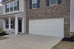 140 Carrington Drive photo 4