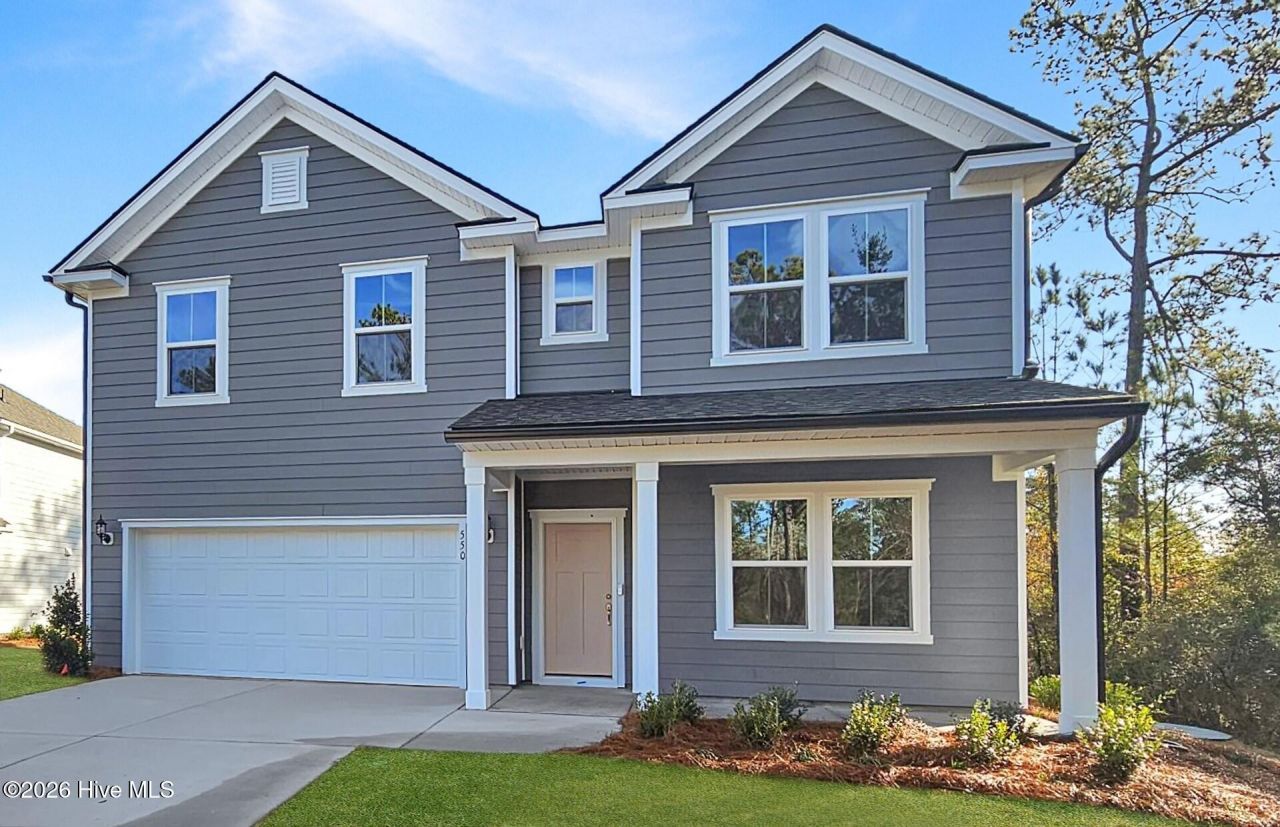 550 Glitter Bay Loop, Shallotte, NC 28470 Main Photo