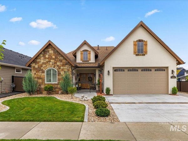 2016 E Mainacht St, Meridian, ID 83642