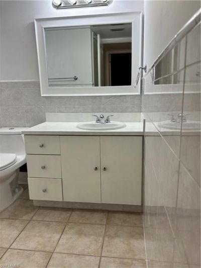 2366 E Mall Dr, Unit 119, Fort Myers, FL 33901 Photo