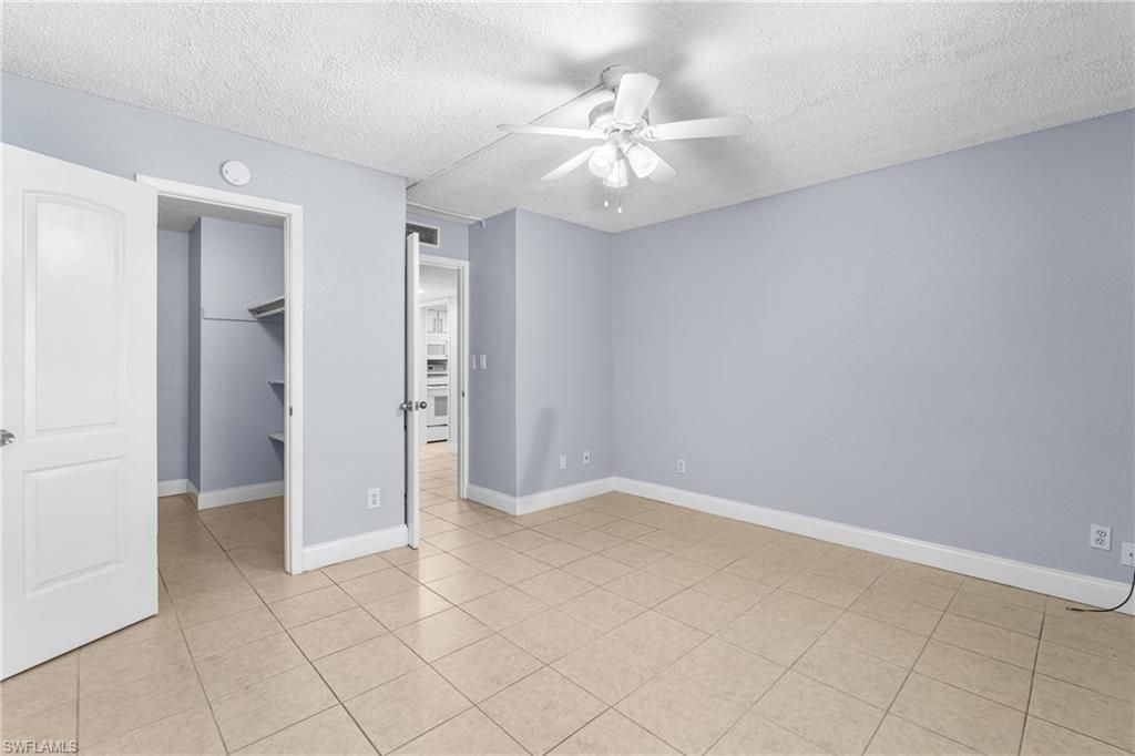 2366 E Mall Dr, Unit 119, Fort Myers, FL 33901 Photo