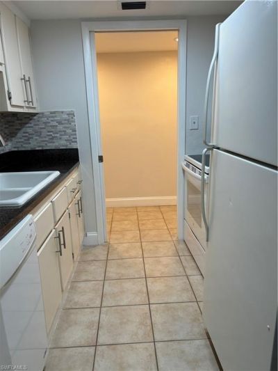 2366 E Mall Dr, Unit 119, Fort Myers, FL 33901 Photo