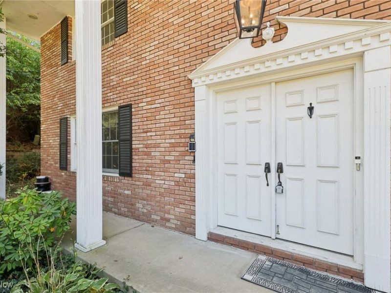 1276 Linwood Avenue SW, North Canton, OH 44720 Photo 4