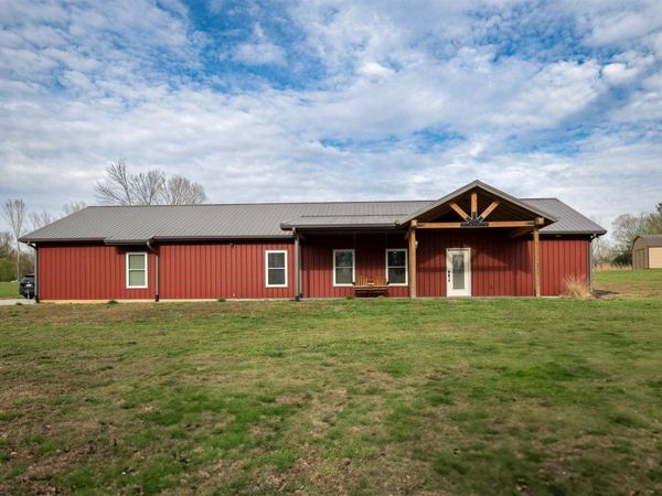 713 N Gillock Road, Glasgow, KY 42141