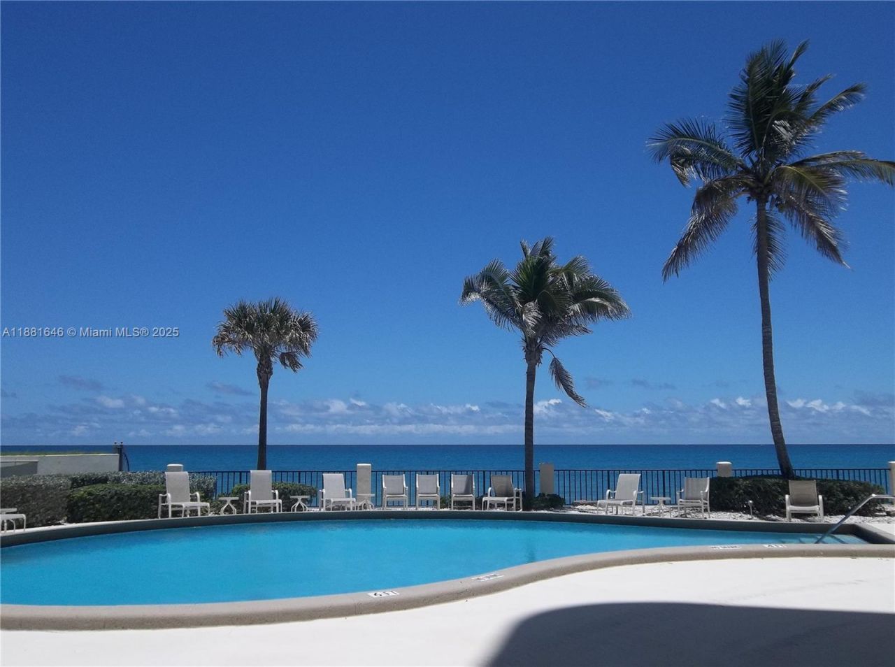 100 Beach Rd, Unit 204, Tequesta, FL 33469 Photo