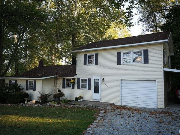 3270 Main Street, Macy, IN 46951