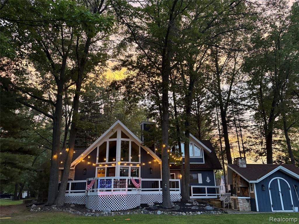 4649 Queens Way, Butman Township, MI 48624 Main Photo