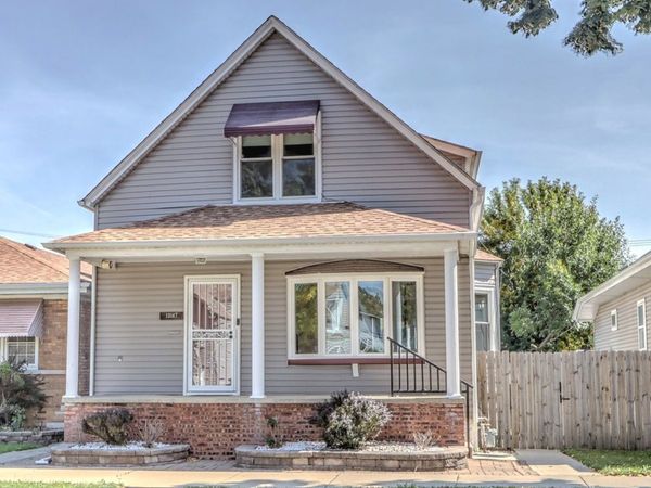 13147 S Brandon Avenue, Chicago, IL 60633