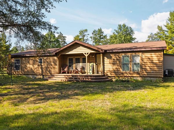 15983 Snay Drive SE, Grayling, MI 49738