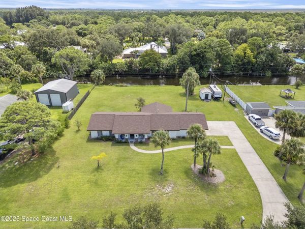 5215 Pina Vista Drive, Melbourne, FL 32934
