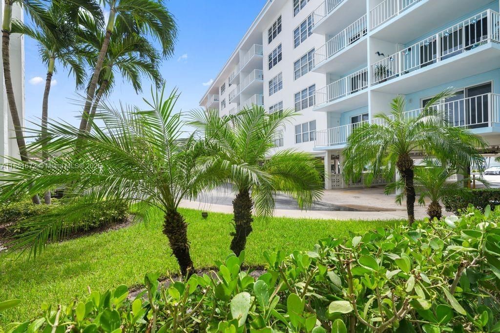 4540 N Ocean Dr, Unit 104, Lauderdale by the Sea, FL 33308 Photo
