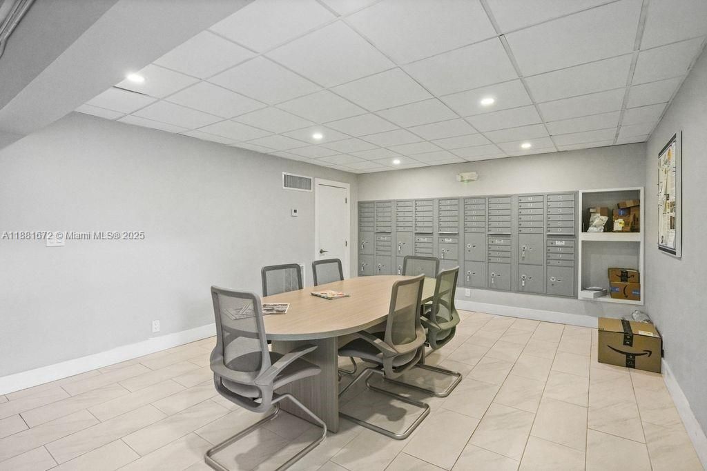 4540 N Ocean Dr, Unit 104, Lauderdale by the Sea, FL 33308 Photo