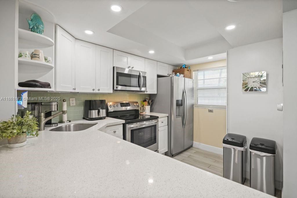 4540 N Ocean Dr, Unit 104, Lauderdale by the Sea, FL 33308 Photo