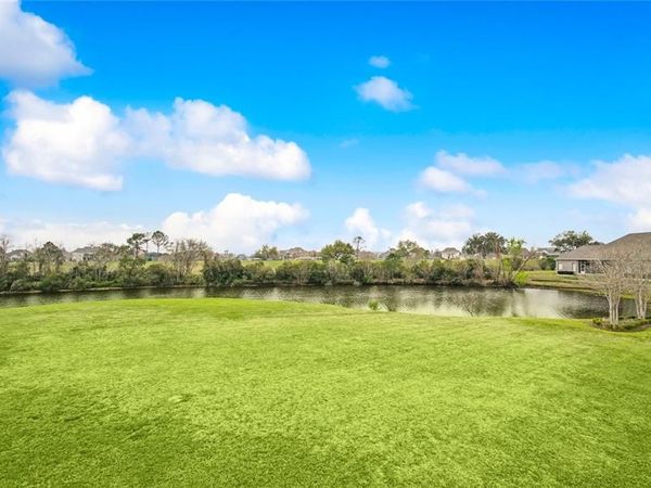 222 E AUGUSTA Lane, Slidell, LA 70458