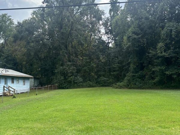 872 St John Ln, Baton Rouge, LA 70807