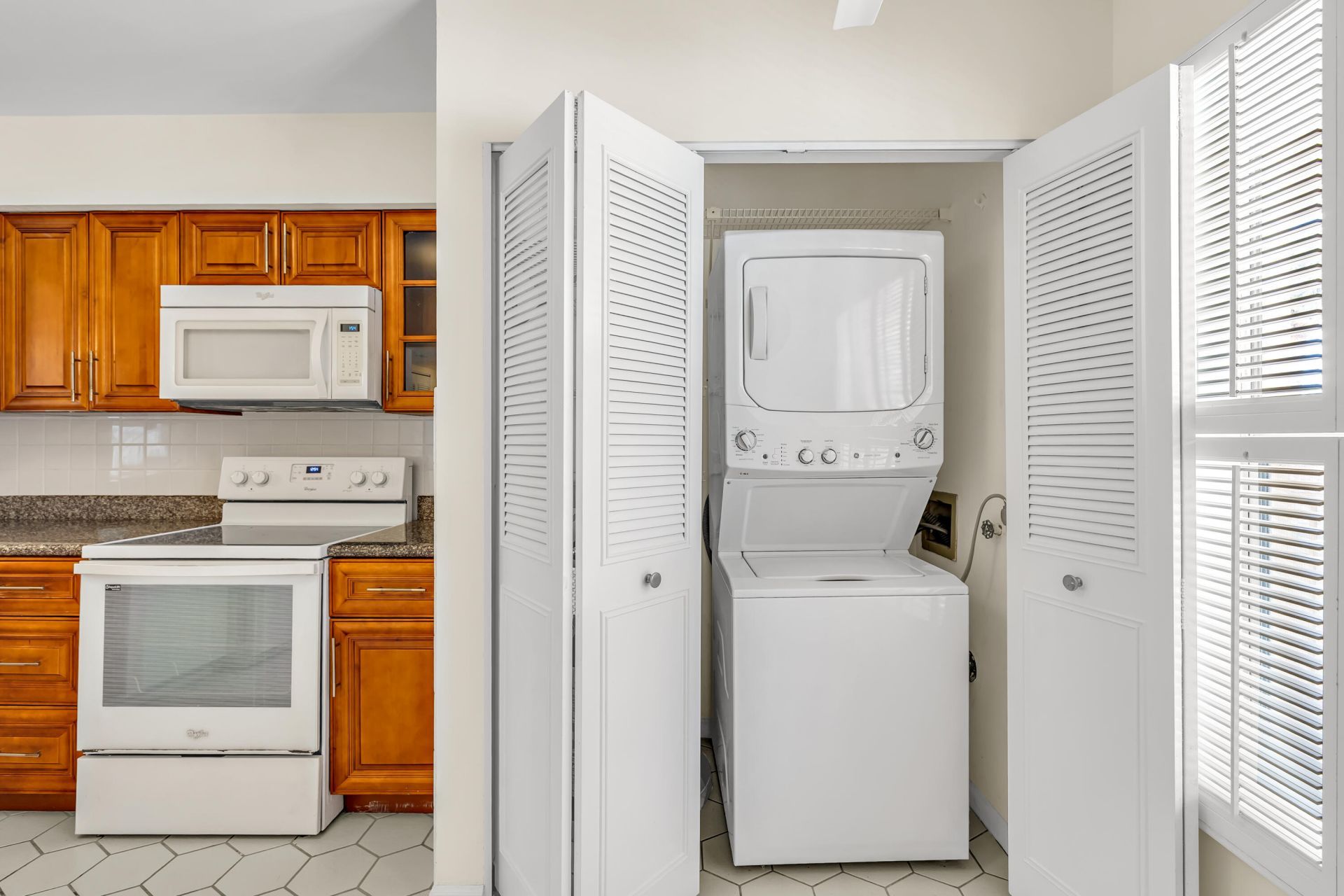14527 Bonaire Boulevard, Unit 203, Delray Beach, FL 33446 Photo