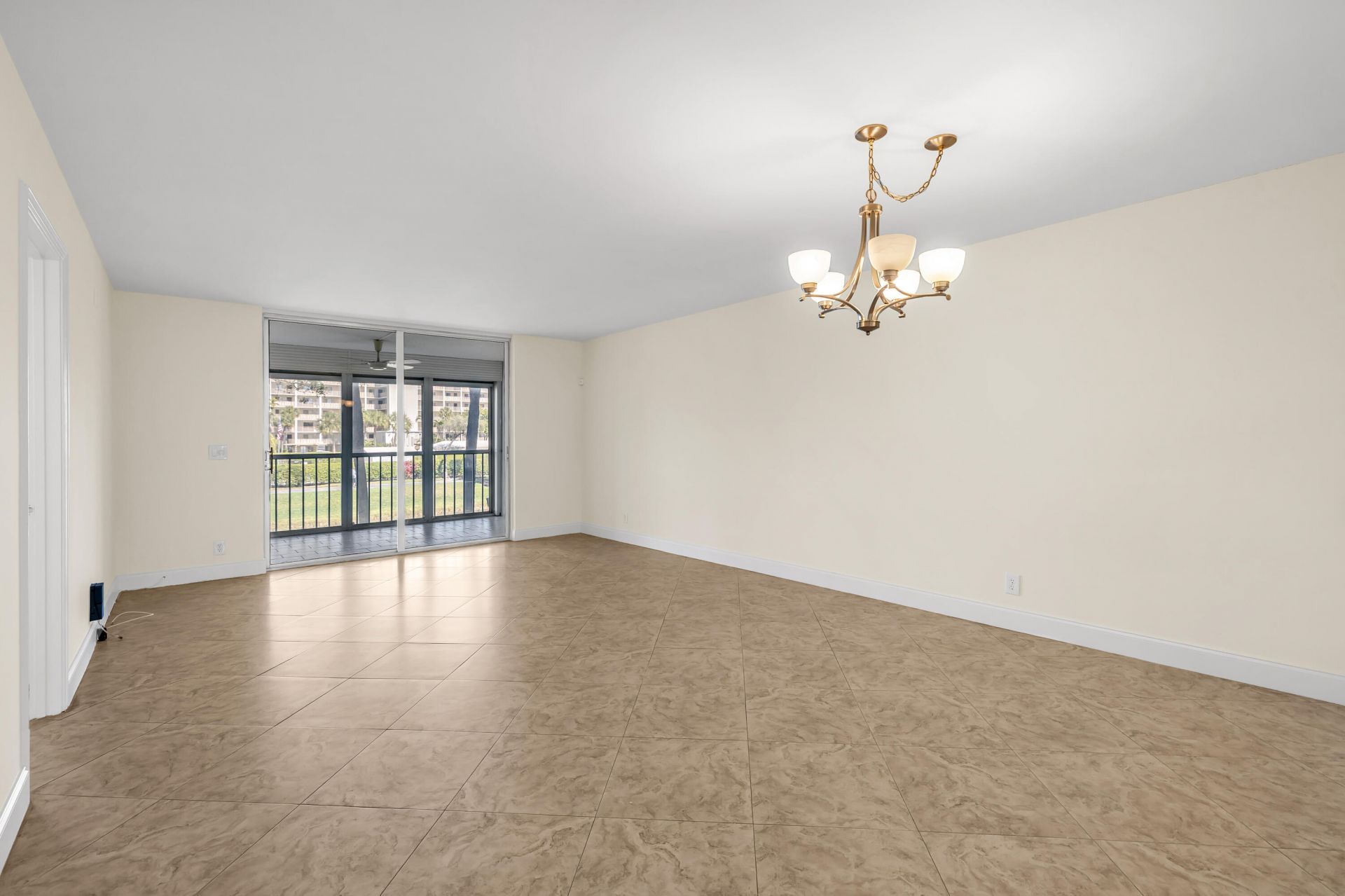 14527 Bonaire Boulevard, Unit 203, Delray Beach, FL 33446 Photo