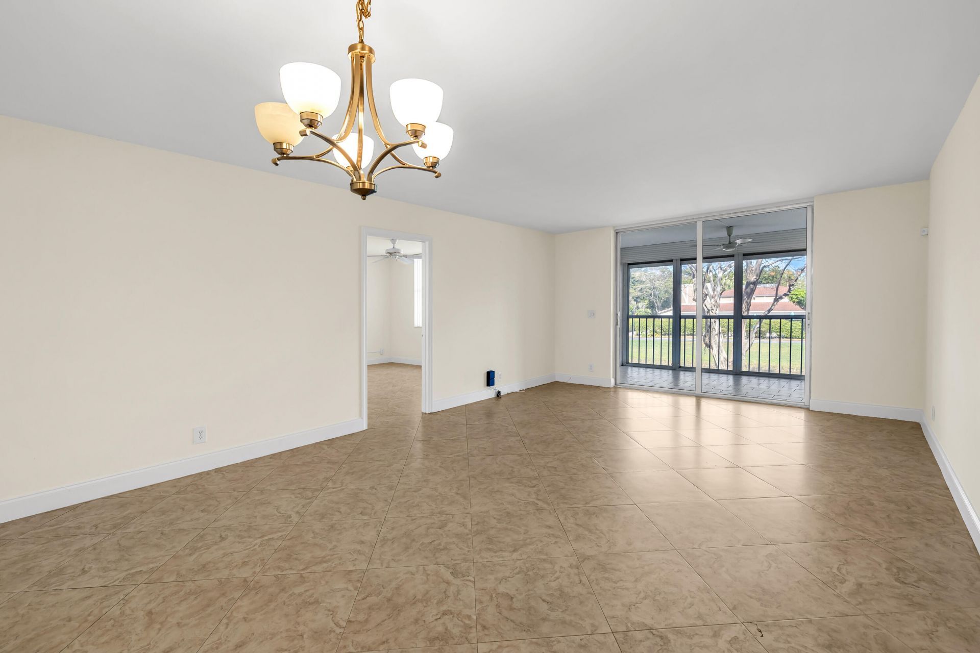 14527 Bonaire Boulevard, Unit 203, Delray Beach, FL 33446 Photo