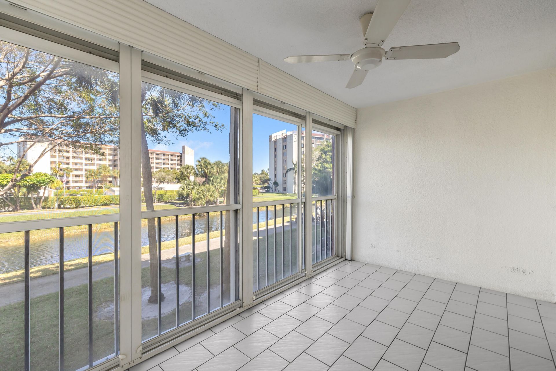 14527 Bonaire Boulevard, Unit 203, Delray Beach, FL 33446 Photo
